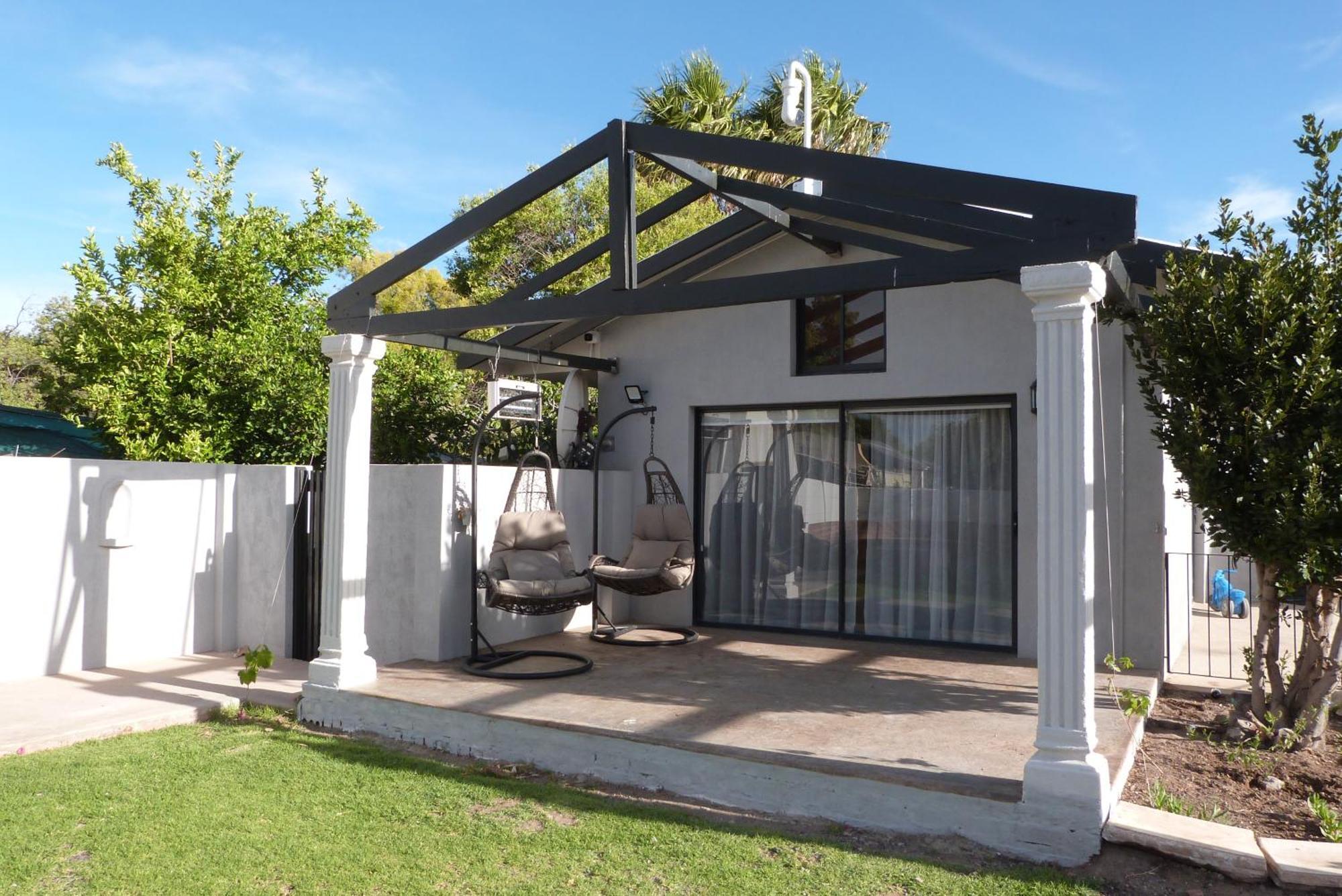 Appartamento Hannah'S Haven Studio Deluxe - No Loadshedding Beaufort West Esterno foto