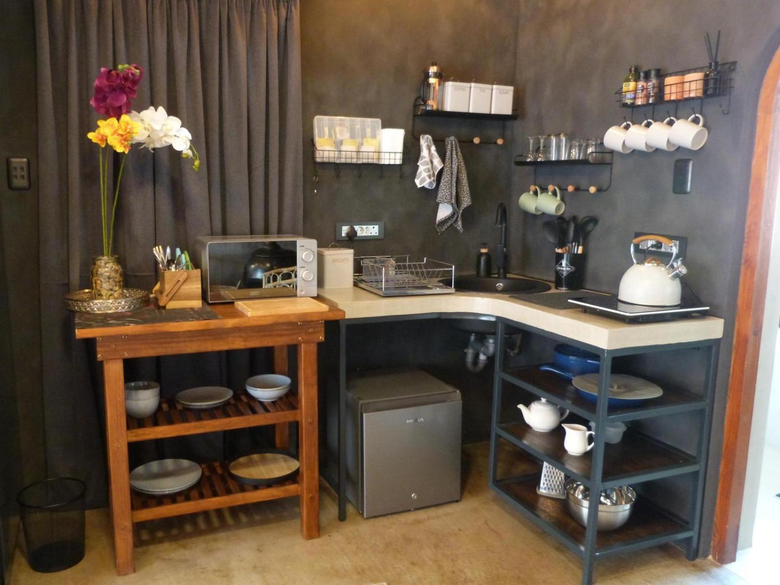 Appartamento Hannah'S Haven Studio Deluxe - No Loadshedding Beaufort West Esterno foto