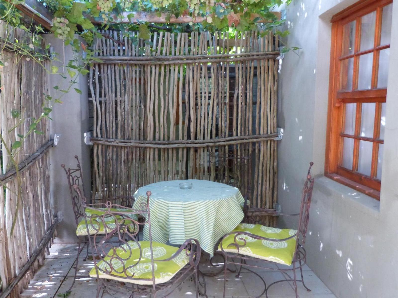 Appartamento Hannah'S Haven Studio Deluxe - No Loadshedding Beaufort West Esterno foto